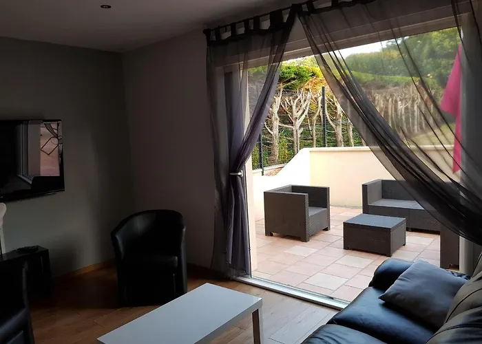 בית נופש Maison, 5km De La Fontaine-Henry